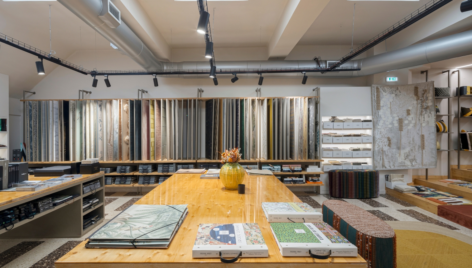 Barreiros & Barreiros Showroom Lisboa