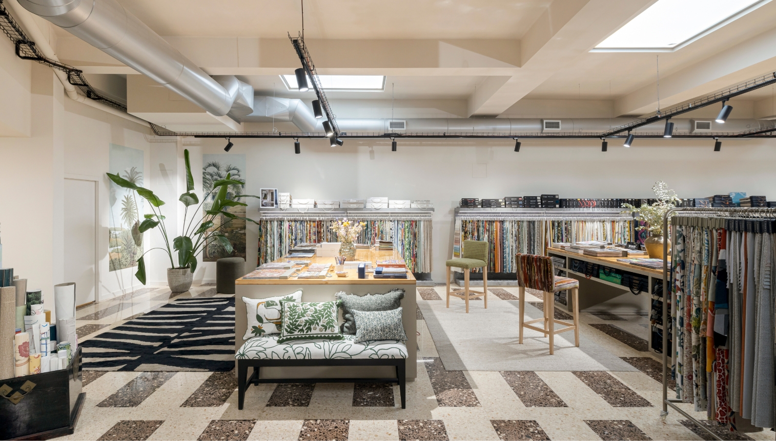 Barreiros & Barreiros Showroom Lisboa