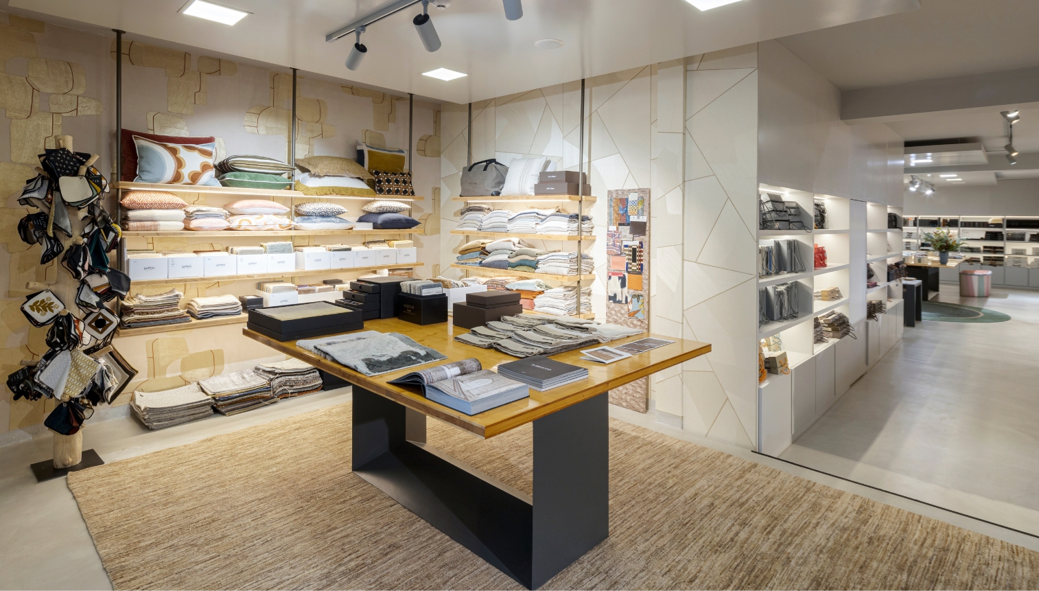 Barreiros & Barreiros Showroom Porto