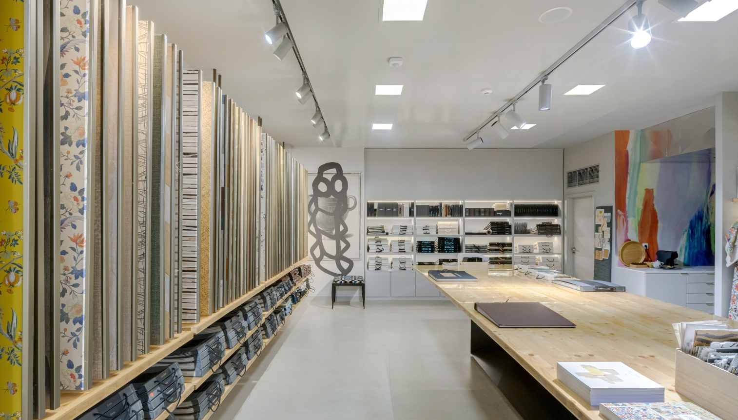Barreiros & Barreiros Showroom Porto
