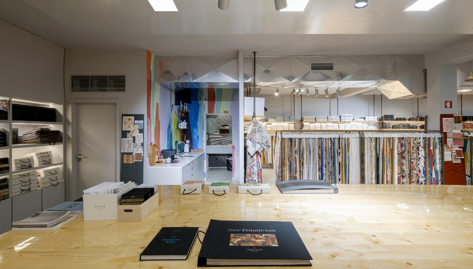 Barreiros & Barreiros Showroom Porto