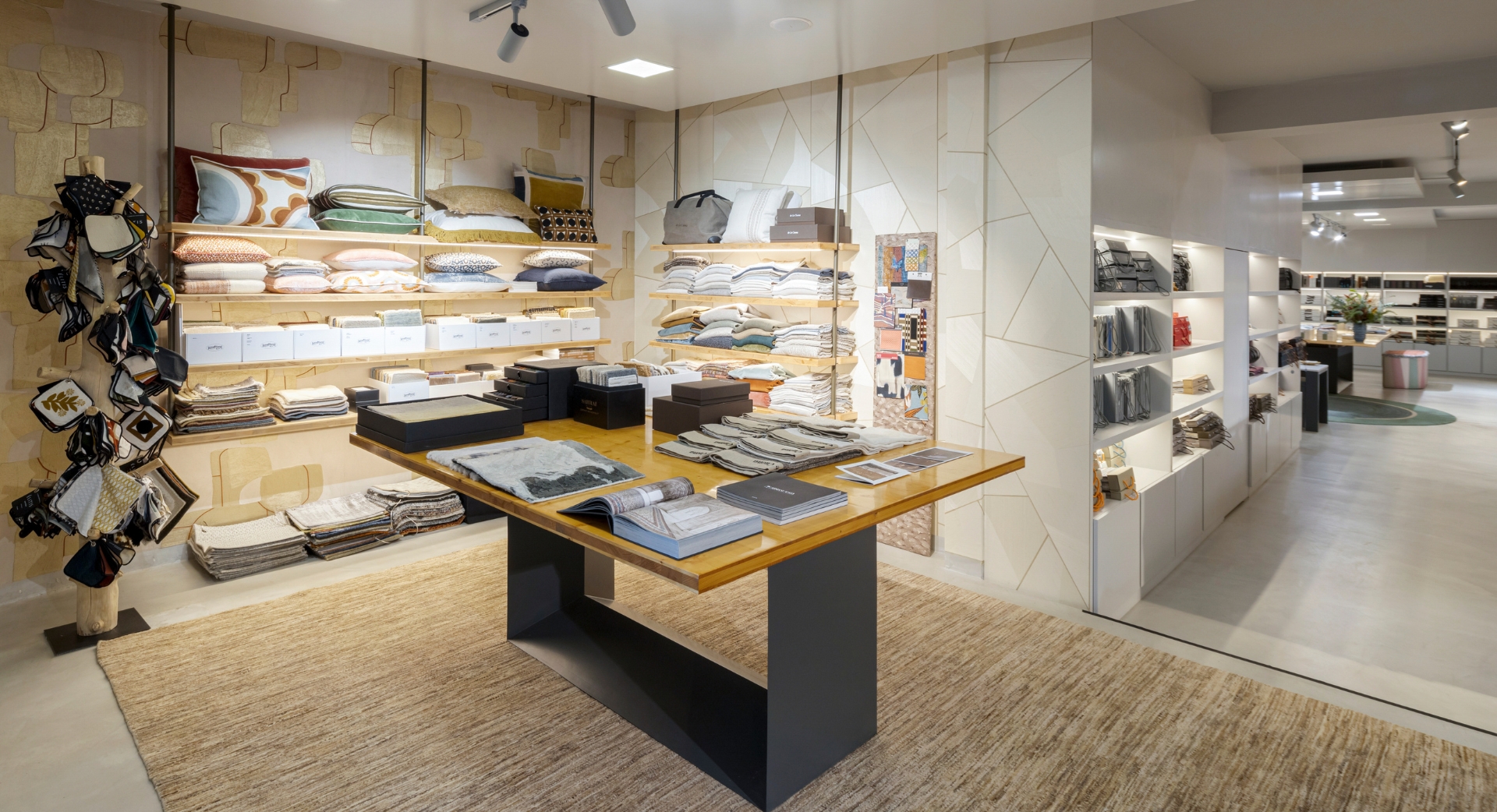 Barreiros & Barreiros - Blog: Showroom Porto