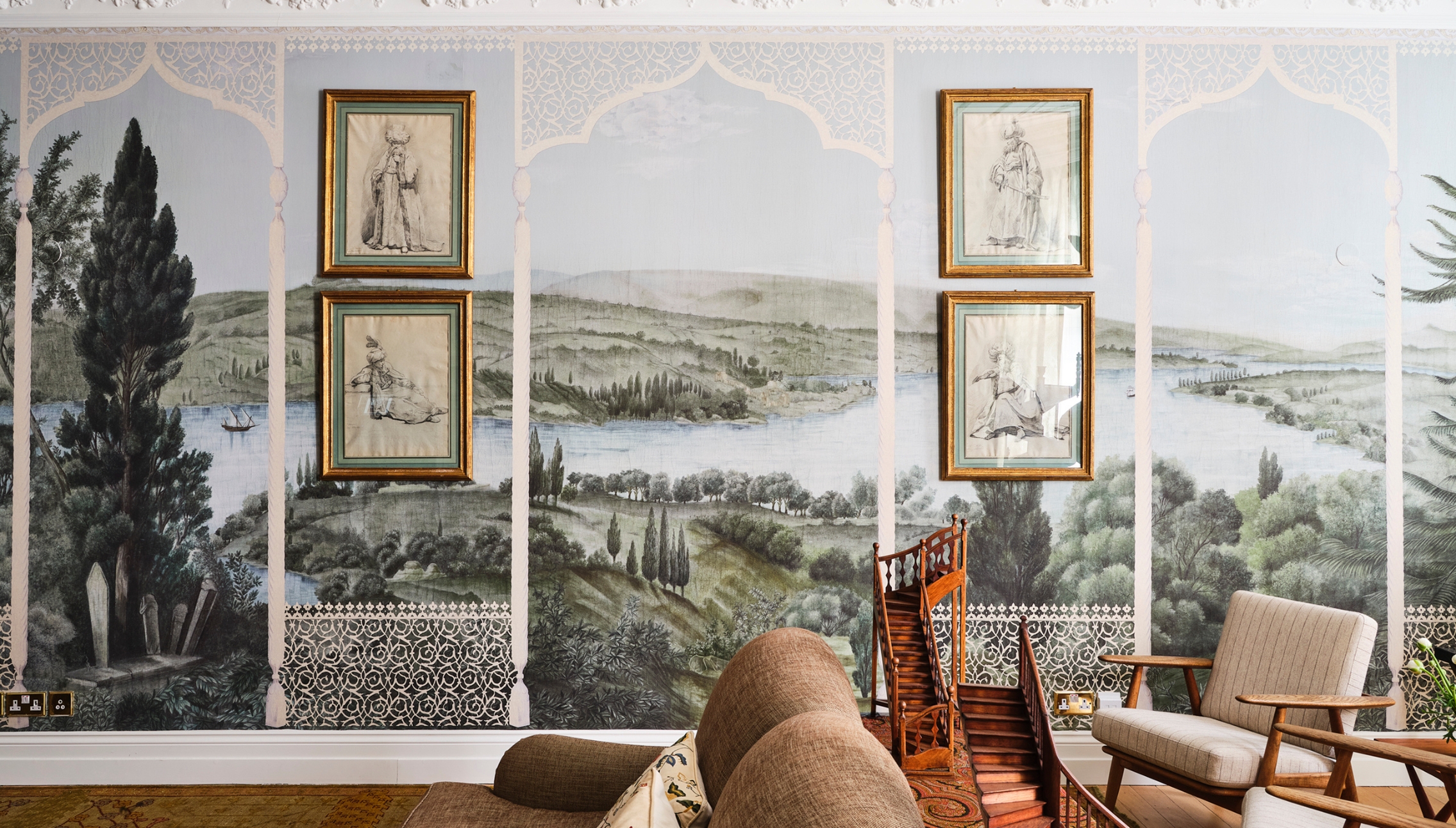 Barreiros & Barreiros - Marcas: Iksel Decorative Arts