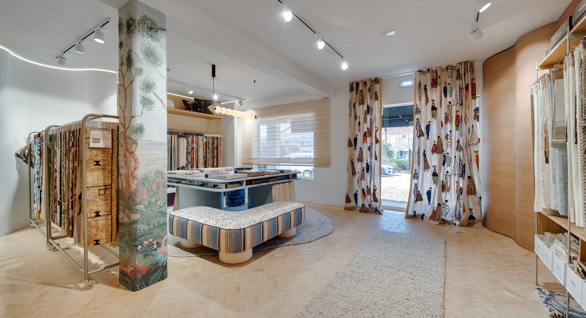 Barreiros & Barreiros Showroom Algarve