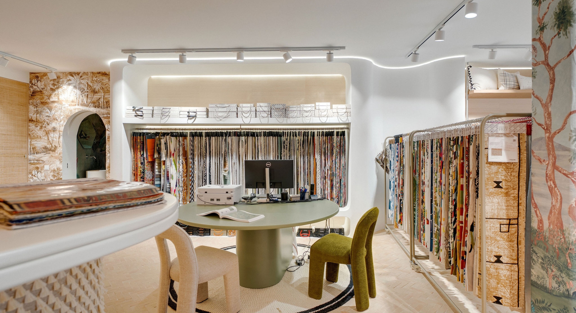 Barreiros & Barreiros Showroom Algarve